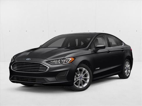 Used 2019 Ford Fusion SE FWD image 1