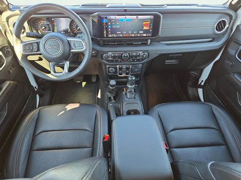 Used 2024 Jeep Wrangler Sahara w/ Technology Group image 19