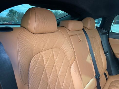 Used 2023 BMW X6 xDrive40i w/ Premium Package image 39