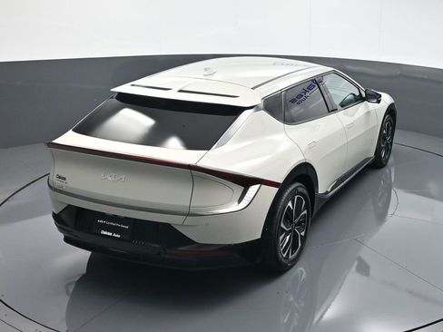 Certified 2022 Kia EV6 Wind w/ Wind Technology Package image 53