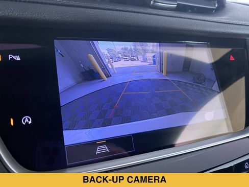 Used 2023 Cadillac XT5 Premium Luxury AWD/4WD image 6