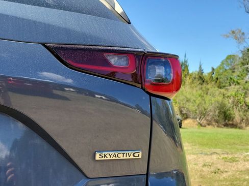 Used 2022 MAZDA CX-5 Carbon Edition image 19