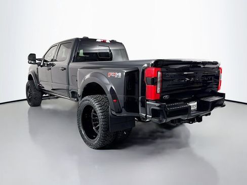 Used 2026 Ford F450 Platinum w/ FX4 Off-Road Package image 9