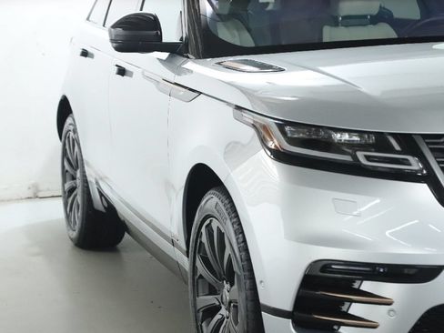 Used 2021 Land Rover Range Rover Velar R-Dynamic S AWD/4WD image 12