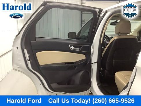 Used 2017 Ford Edge SEL w/ Equipment Group 201A AWD/4WD image 13