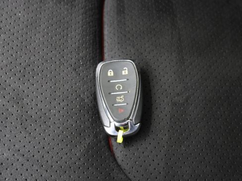 Used 2021 Chevrolet Camaro ZL1 RWD image 53