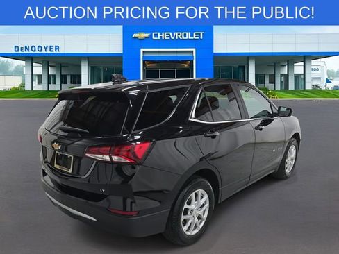 Used 2022 Chevrolet Equinox LT w/ LPO, Floor Liner Package image 5