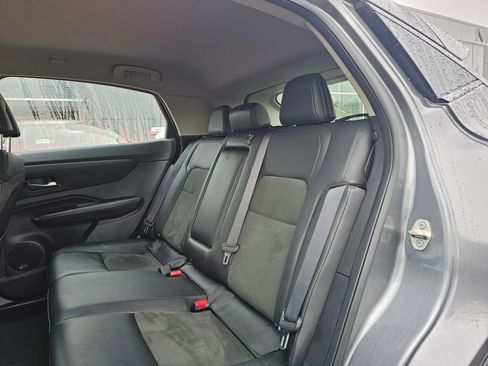 Used 2024 Nissan Ariya AWD image 12