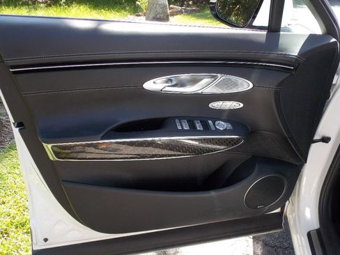 Used 2022 Genesis GV70 3.5T Sport w/ Sport Prestige Package AWD/4WD image 11