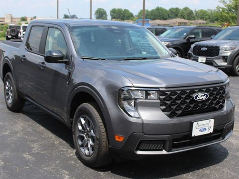New 2026 Ford Maverick XLT w/ Equipment Group 301A AWD/4WD image 9