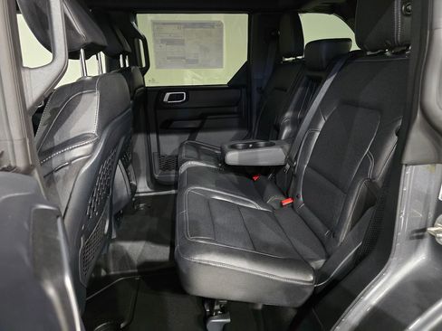 New 2025 Ford Bronco Badlands AWD/4WD image 31