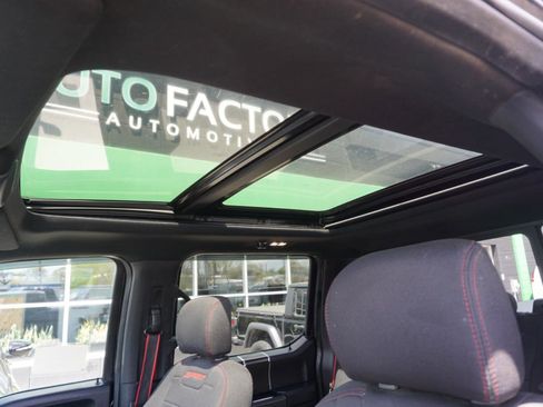 Used 2020 Ford F150 XLT w/ Equipment Group 302A Luxury AWD/4WD image 18