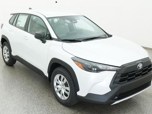 New 2026 Toyota Corolla Cross L FWD image 21