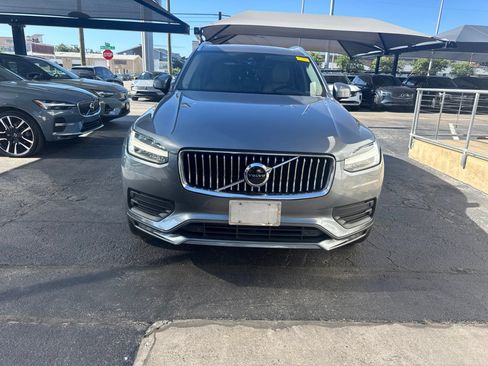 Used 2020 Volvo XC90 T5 Momentum w/ Protection Package Premier AWD/4WD image 2