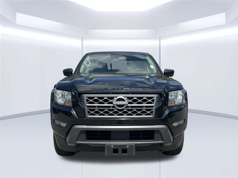 Used 2023 Nissan Frontier SV w/ Technology Package RWD image 2
