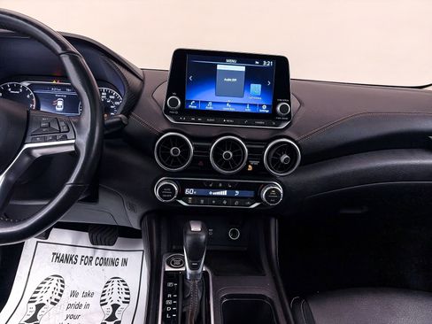 Used 2023 Nissan Sentra SR w/ SR Premium Package image 7