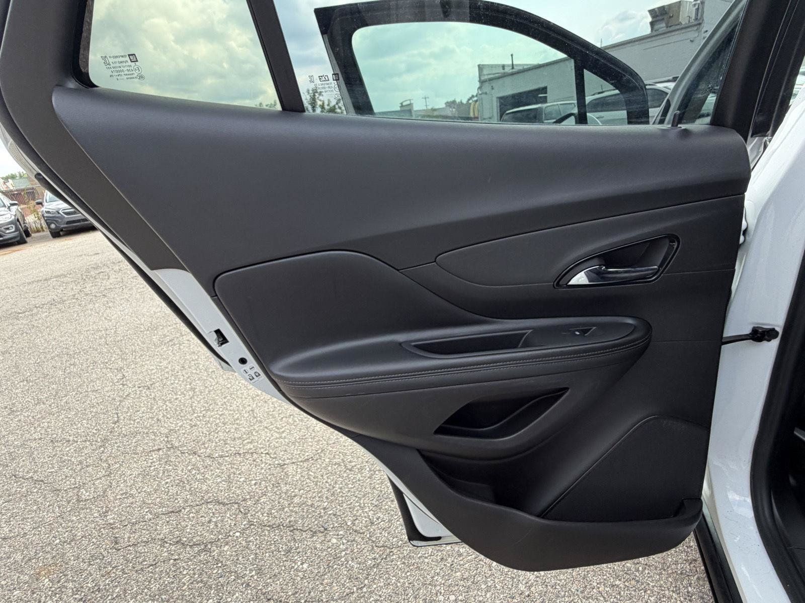 Used 2018 Buick Encore Sport Touring FWD image 25