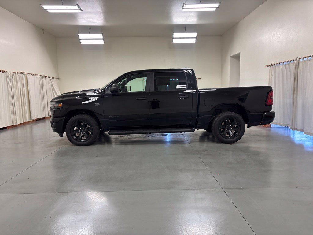 New 2027 RAM 1500 Express AWD/4WD image 5