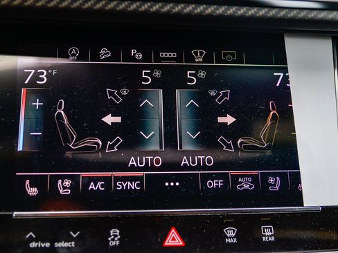New 2025 Audi RS Q8 performance AWD/4WD image 26