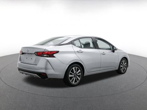 Used 2025 Nissan Versa SV FWD image 9
