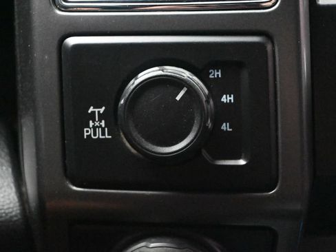 Used 2018 Ford F150 XLT w/ Equipment Group 302A Luxury AWD/4WD image 27