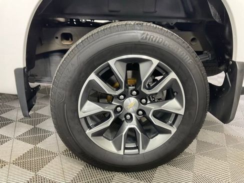Used 2022 Chevrolet Silverado 1500 LT image 41