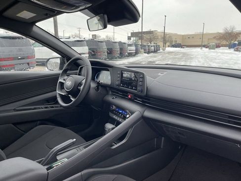 New 2026 Hyundai Elantra Sport image 14