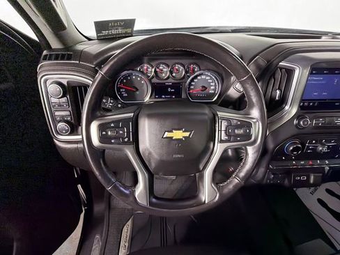 Used 2019 Chevrolet Silverado 1500 LT w/ True North Edition AWD/4WD image 11