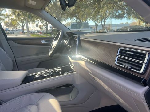 New 2026 Volkswagen Atlas SE FWD image 39