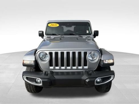 Used 2021 Jeep Wrangler Unlimited Sahara image 7