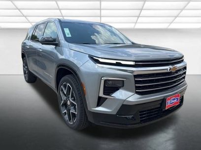 New 2026 Chevrolet Traverse High Country w/ LPO, Floor Liner Package