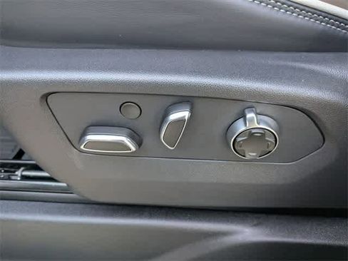 Used 2026 GMC Yukon Denali Ultimate w/ LPO, Floor Liner Package image 18