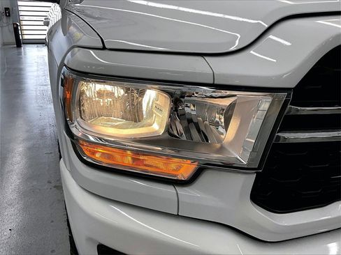 Used 2022 RAM 2500 Big Horn w/ Level 1 Equipment Group image 31