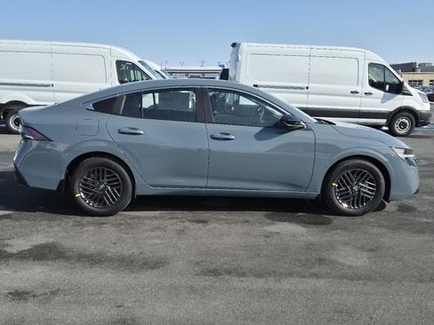 New 2026 Nissan Sentra SV image 4