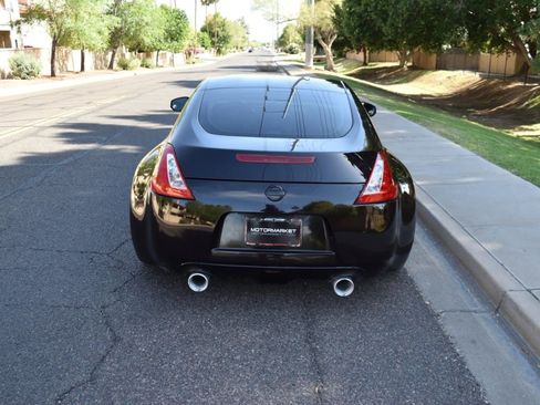 Used 2013 Nissan 370Z Coupe image 6