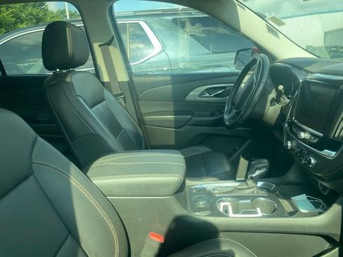 Used 2021 Chevrolet Traverse RS AWD/4WD image 6