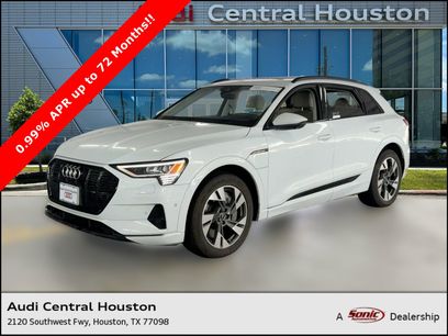 Used 2022 Audi e-tron Premium w/ Convenience Plus Package