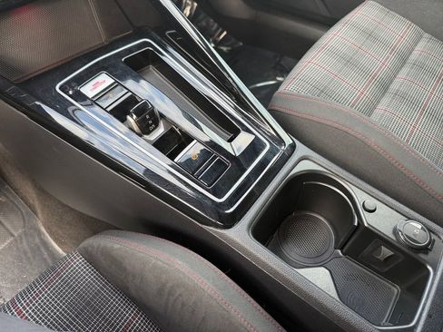 Used 2024 Volkswagen GTI S image 22