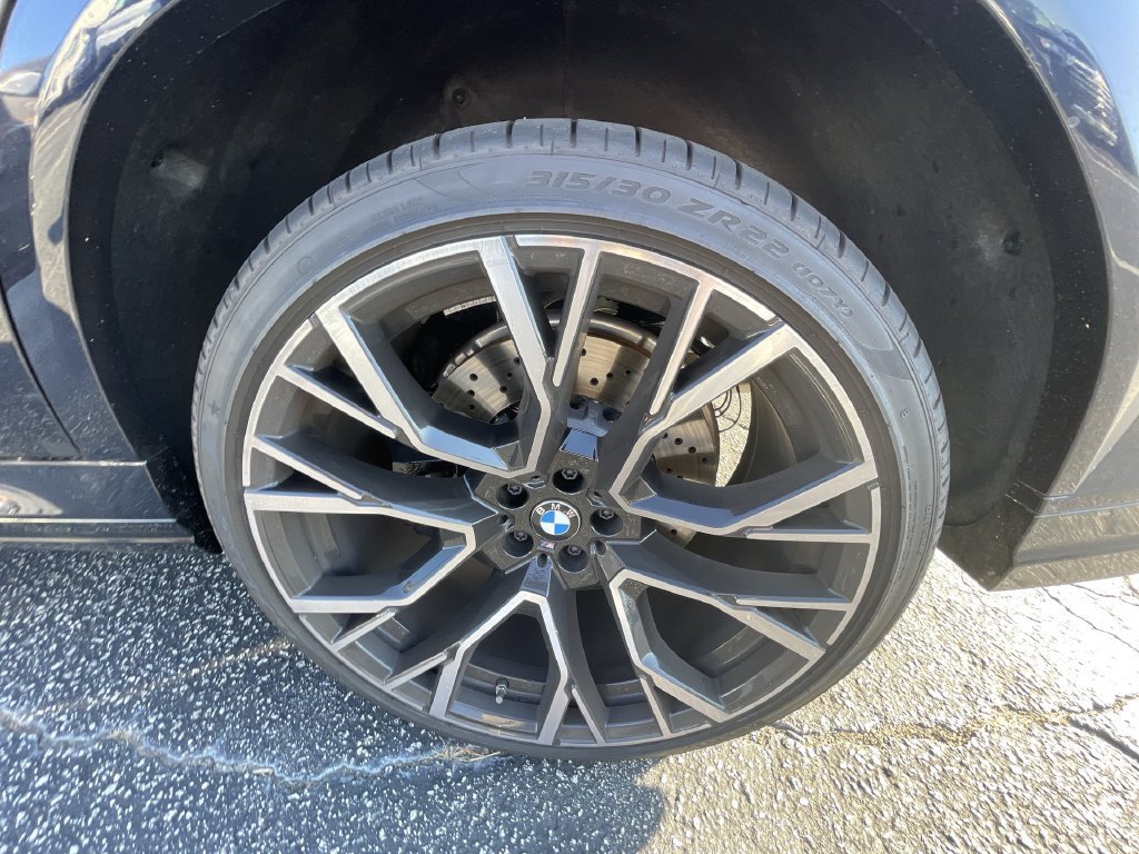 Used 2027 BMW X6 M Competition w/ Executive Package AWD/4WD image 33