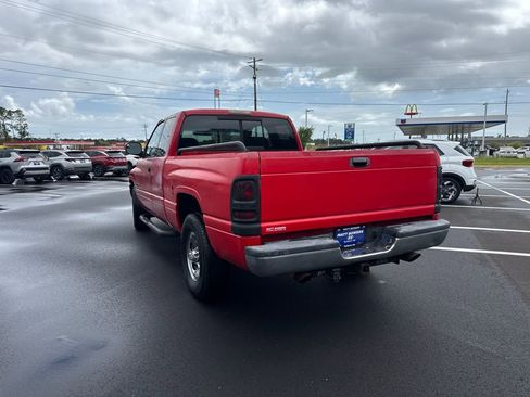 Used 1998 Dodge Ram 1500 Truck ST image 3