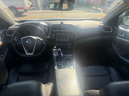 Used 2016 Nissan Maxima Platinum image 29