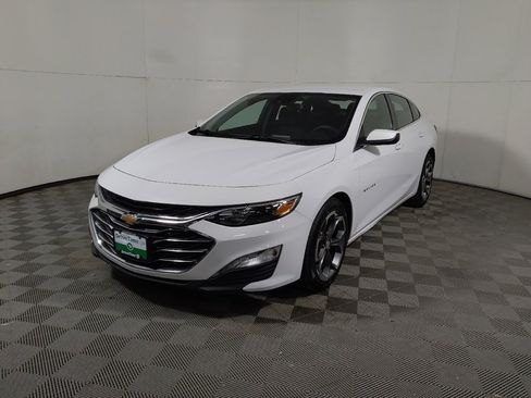 Used 2024 Chevrolet Malibu LT FWD image 15