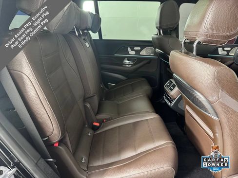 Used 2023 Mercedes-Benz GLS 580 4MATIC image 24
