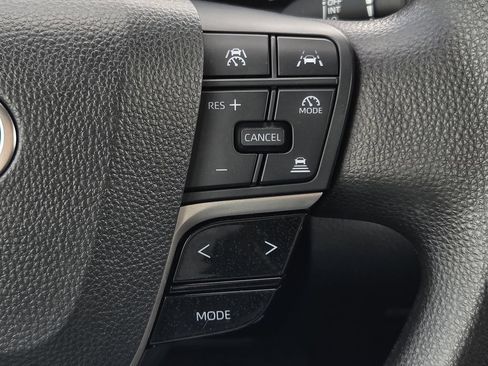 Used 2025 Toyota Camry LE w/ Convenience Package FWD image 23