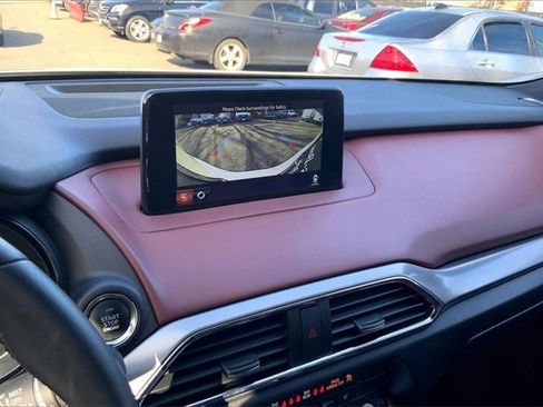 Used 2019 MAZDA CX-9 Signature image 23