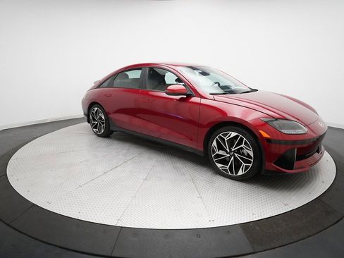 Used 2024 Hyundai Ioniq 6 SEL image 12