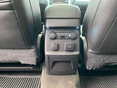 Used 2015 Ford Explorer Sport w/ Equipment Group 401A AWD/4WD image 32