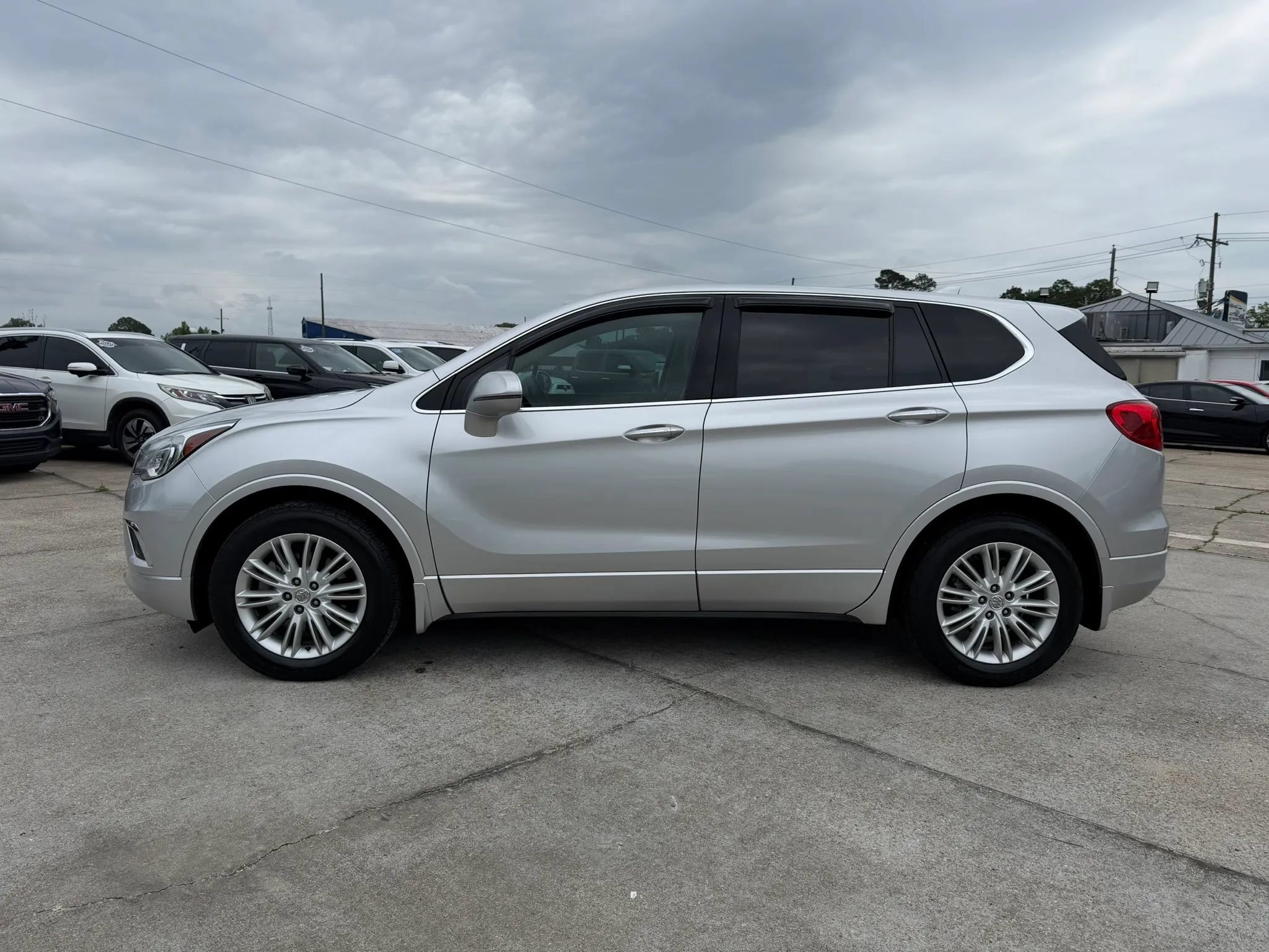 Used 2018 Buick Envision Preferred FWD image 2
