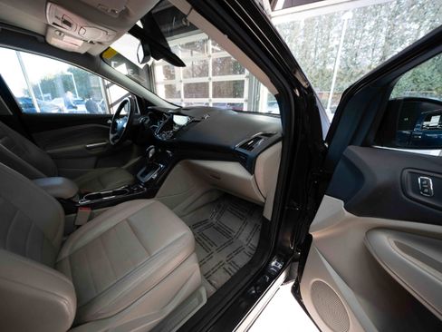 Used 2014 Ford Escape Titanium image 26