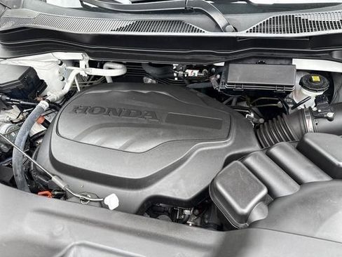 Certified 2023 Honda Passport TrailSport image 20